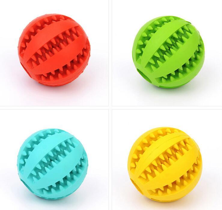 Rubber Mint Feeding Ball with Built-in Food Pockets